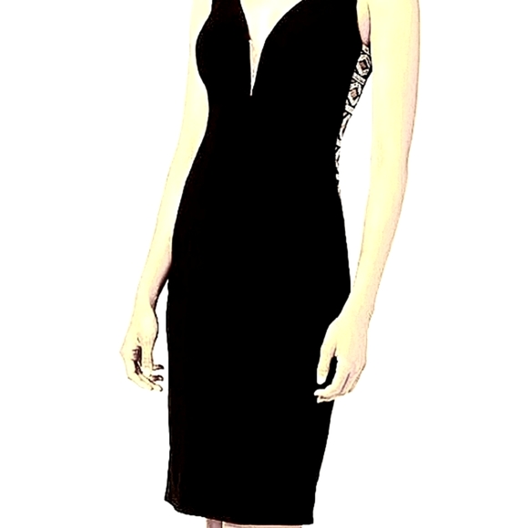 Xscape Women's V-neck Embellished  Body-con Cutout Dress Black size 4 or 8! NEW! - Picture 2 of 8